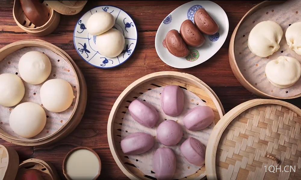 4月10日财经早餐：避险资金流支撑，金价创一年半最佳单日表现，特朗普关税90天暂停期，油价自四年低点反弹