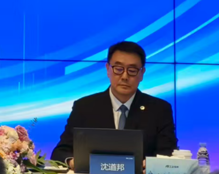 刚刚！富士康宣布新任财务总监！前任年薪近500万元！